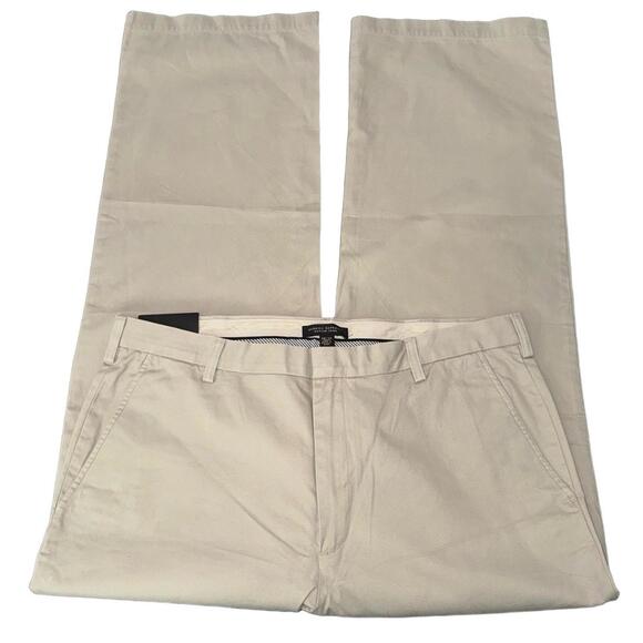 BANANA REPUBLIC NWT MENS DAWSON RELAXED CHINO IN KHAKI-SIZE 38x32 - Picture 6 of 10